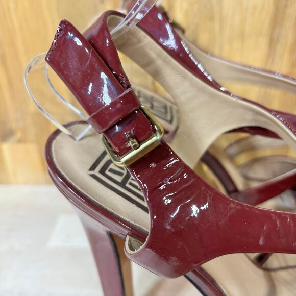 Pour le Victoire Burgundy Patent Leather Platform Strappy Heels 9 - Picture 5 of 12